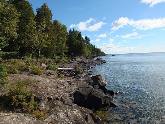 Lake Superior Coastline, Isle Royale, Northwoods Nature Tour, Michigan Nature Tour, Naturalist Journeys