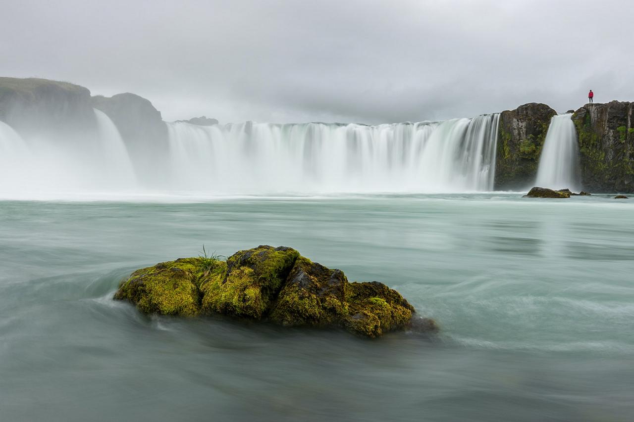 Godafoss, Iceland Birding Tour, Iceland Nature Tour, Iceland Wildlife Tour, Naturalist Journeys