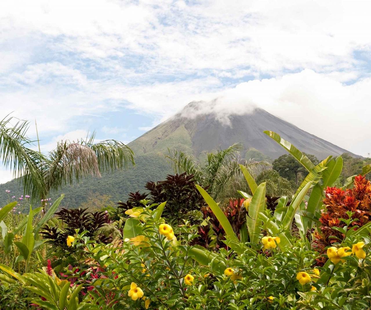 Arenal Volcano, Costa Rica, Nature Tour, Naturalist Journeys