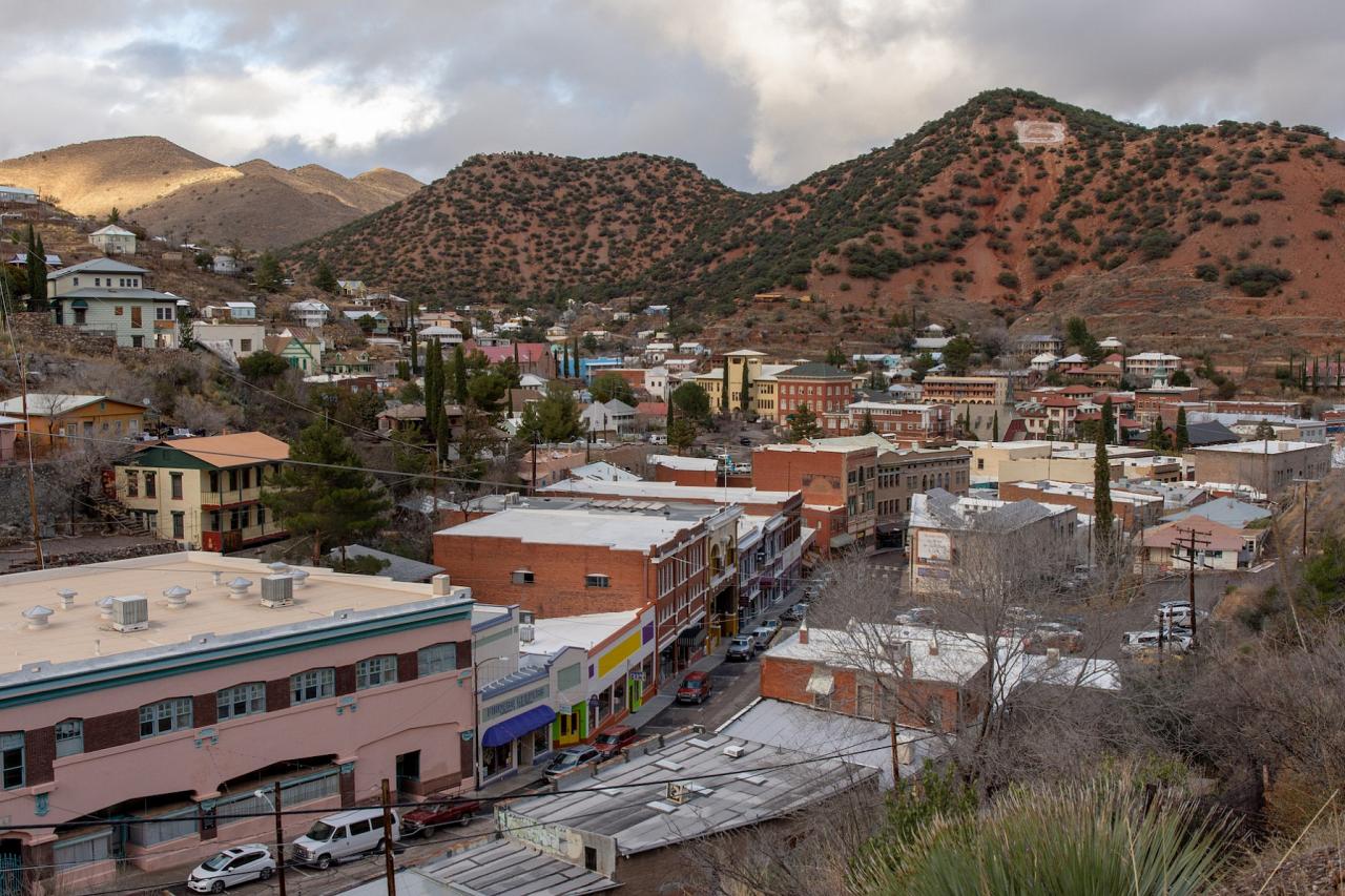 Bisbee Town, Southeast Arizona, Arizona, Arizona Nature Tour, Arizona Birding Tour, Naturalist Journeys