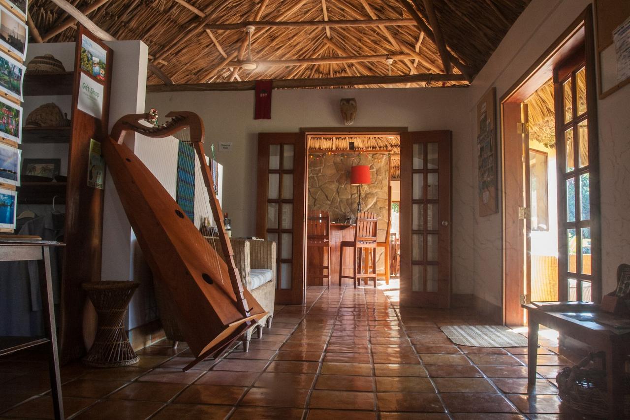 Big Falls Lobby, Belize, Belize Nature Tour, Belize Birding Tour, Winter Belize Tour, Naturalist Journeys